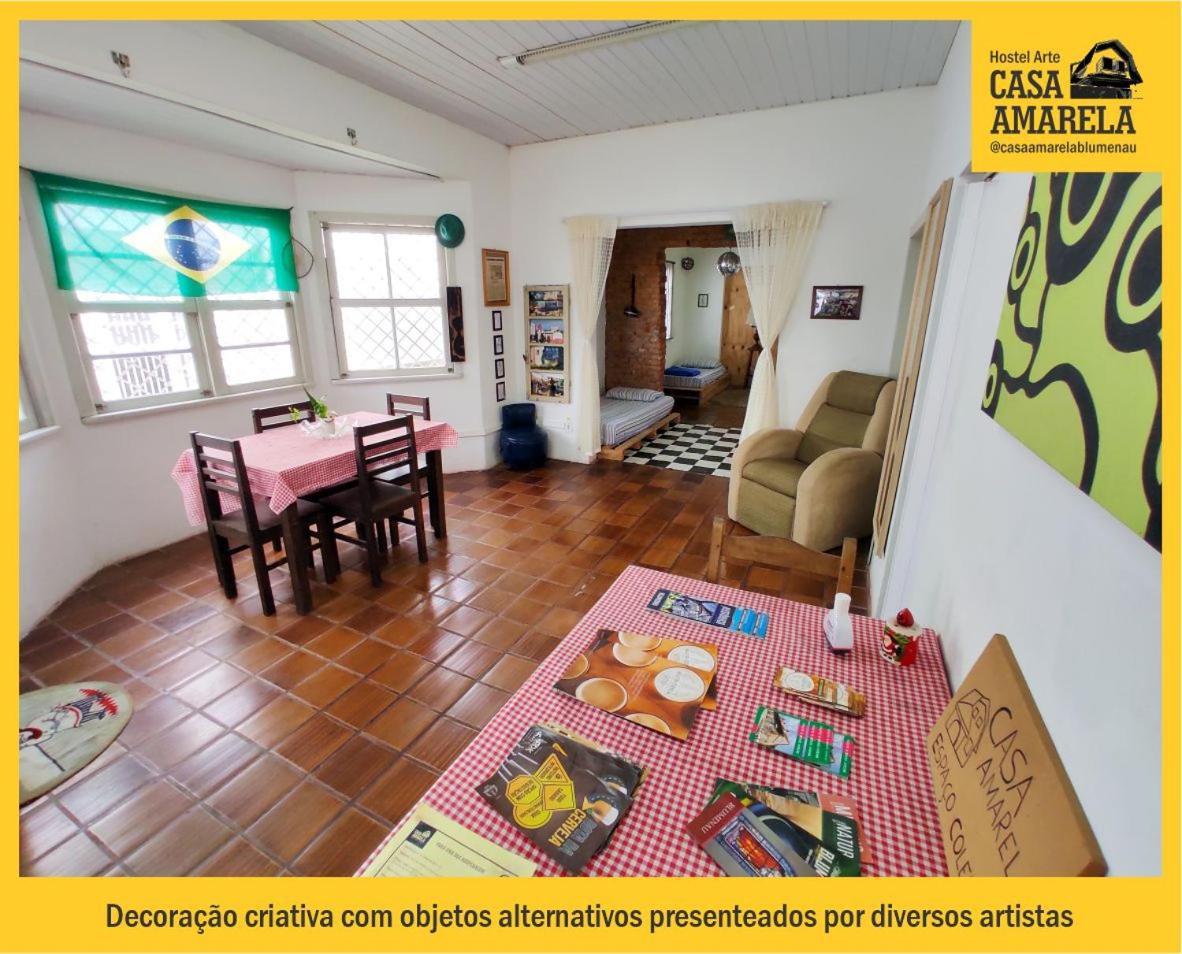 Casa Amarela Blumenau Hospedagem Alternativa Pansiyon Dış mekan fotoğraf